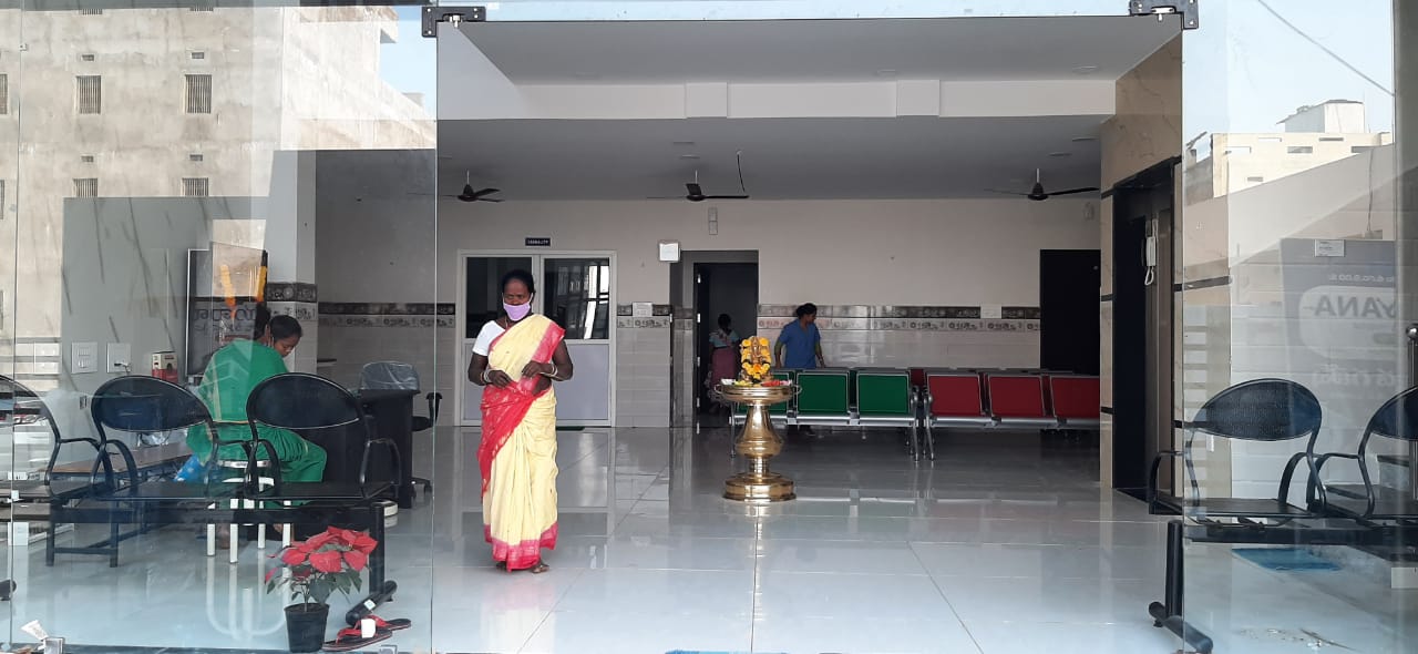 Narayana hospital reception lobby